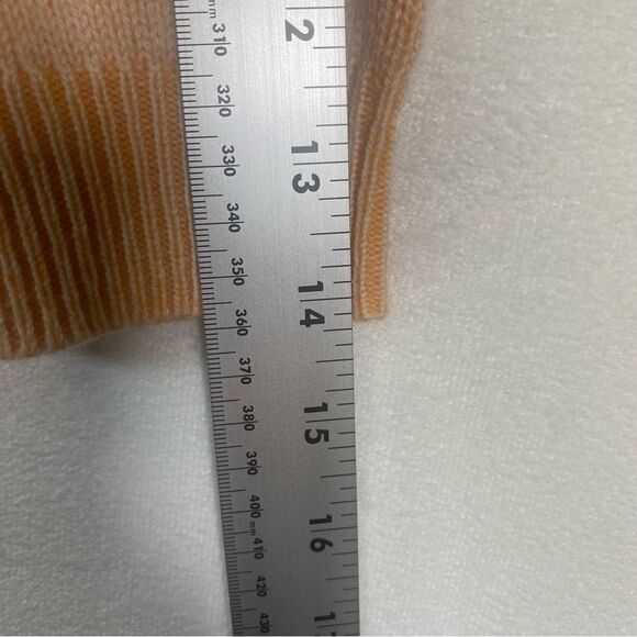 Pure Collection 100% Cashmere Light Orange V-Neck Sweater Size 12 - Picture 11 of 11